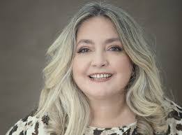 Alison Forrest's Instagram, Twitter & Facebook