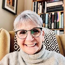 Sue Vanderhoof's Instagram, Twitter & Facebook