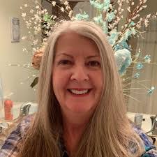 Suzanne Blevins's Instagram, Twitter & Facebook