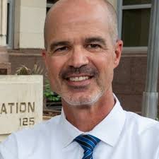 Mickey Marlow (@hiwaymlm)