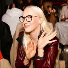 Yesterday, I graduated Cum Laude from Fordham Gabelli School of Business at  Fordham University with a Bachelor of Science in Marketing and a  concentration in Digital Marketing!