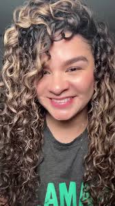 Miércoles de Presumir Rizos: Estilo Curly 🌀🌸