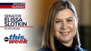 Vicki Rawlings's Instagram, Twitter & Facebook