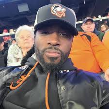 3 besties hanging out