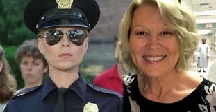 Özel sahneler, kamera arkası görüntüler, haberler ve fazlası showtv.com.tr'de! Polis Akademisi Cavus Callahan Leslie Easterbrook Un Son Hali Magazin Haberleri Dunyadan Haberleri