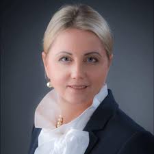 What are the best destinations and activities for a 9-day summer trip to  Switzerland?