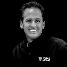 Dennis Schwandtner's Instagram, Twitter & Facebook