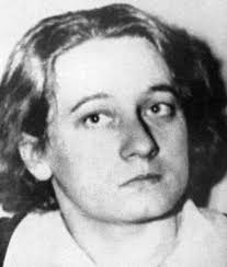 Anna-Marie Han use murder to fund her gambling addiction.