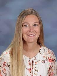 Amanda Zuck's Instagram, Twitter & Facebook