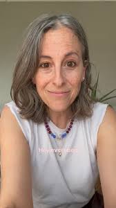 👋 I’m Tara. We’re Complex Creatures. Thanks for being here. Share with a  friend who needs support