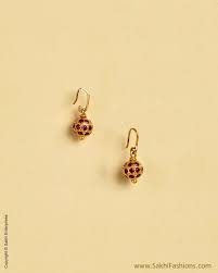 Very Cute Gold Earrings Designs Small Earrings Gold Gold Jewellery Design Necklaces