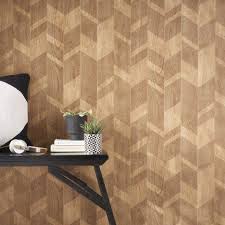 Papier Peint Vinyle Sur Intisse Chevron Bois Beige En 2020 Avec Images Papier Peint Vinyle Papier Peint Decoration Maison