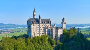 When we can't travel, we need to be creative.as a europe and castle lover, i figured i should make a list of the best virtual tours of castles in europe (after already rounding up the best virtual museum tours). How To Visit Neuschwanstein Castle Top Travel Sights