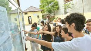 Profilul universitar se contureaza la brasov in 1960, anul in care ia fiinta facultatea de matematica. Clasele De Mate Info Nu Mai Sunt La ModÄ