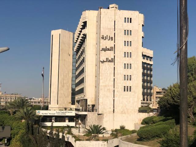 وزارة التعليم العالي تقرر توحيد الرسوم الجامعية لجميع الطلاب المستجدين -  الإخبارية السورية