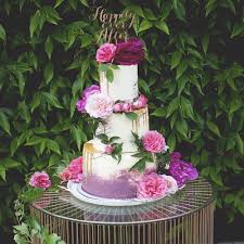 A confection with gold accents or intricate sugar flowers in between each layer befits a glamorous affair. Amazing Wedding Cakes Christchurch Based Wedding Cake Makers