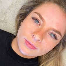 So happy to be back! How beautiful is she! 😍 #makeup #mua #lovemyjob  #makeupartist #trentham #lashtech #makeupinspo #natural #heavymakeup  #boldeyes #contour #highlights #nightout @ Jennifer Kayleigh Makeup Artist