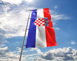 The croatian flag has undergone numerous changes that followed the political events in the country. Kroatien Flagge Bedrucken Lassen Online Gunstig Kaufen