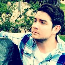 Javier Cobos (@thebearcares)