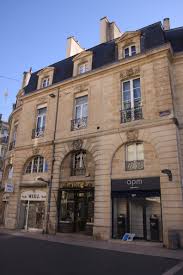 He was chief of staff of the united states army during the 1930s and played a prominent role in the pacific theater during world war ii. Datei Bordeaux Mh 74 Cours De L Intendance Jpg Wikipedia