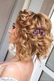 Finger waves for short haired brides. Vibrant Flowers The Best Bridal Hair Accessories Braids For Short Hair Short Hair Styles Hair Styles