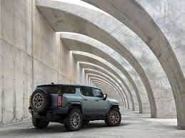 2022 hummer ev production version. Hummer Electric Suv To Launch In 2023 Automotive News Europe