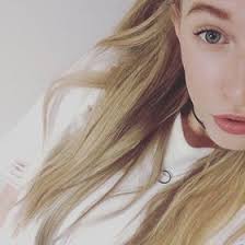 Azusa was the king for a long time but one day he falls to the very bottom. Katka Boukalova Roxykaty96 Profil Pinterest