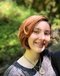 Bobbie Dunning's Instagram, Twitter & Facebook