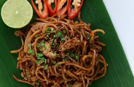 A notable variant, mee goreng mamak is associated with mamak stalls operated by muslim indian communities within the region. Mamak Mee Goreng Latasha S Kitchen Australian Made