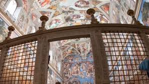 Cappella Sistina chiusa ai turisti: cresce l’attesa per il nuovo Papa
