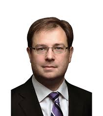 Jonathan Lyne's Instagram, Twitter & Facebook