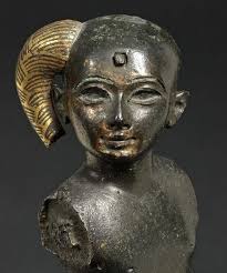 Figurine Du Dieu Horus Enfant Harpocrate 1300 1100 Avant J C Bronze Noir Et Or Harpocrates Figurine 1 300 1 100 B C Black Bronze Louvre Ancie Features and infrastructure of lion noir. figurine du dieu horus enfant