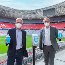 Allianz arena is een voetbalstadion in het zuiden van münchen. Hartmann Wird Hygienepartner Der Allianz Arena In Munchen Presseportal