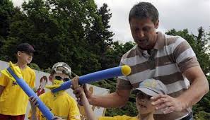 Jun 27, 2021 · komentář na facebookovém profilu k přípravě tábora pro děti z obcí, zničených tornádem. Legendarni Ostepar Jan Zelezny Asi Toho Trenera Nedelam Blbe Ostatni Sporty Lidovky Cz