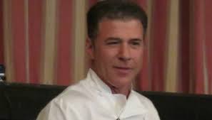 Michael Chiarello, berømt amerikansk kok, er død i 61 år efter allergisk  reaktion