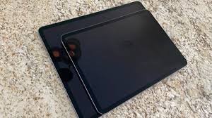 That means you don't get a better display either, just a larger. Why I Switched From A 12 9 To An 11 Ipad Pro Geekdad