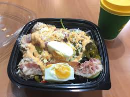 Fresh iceberg variety, fresh red ripe tomatoes. Tuna Salad Subway