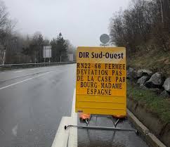 D'abord, vous aurez la garantie d'avoir une place, car. La Rn22 Vers L Andorre Fermee Les Commerces Tournent Au Ralenti Sud Radio