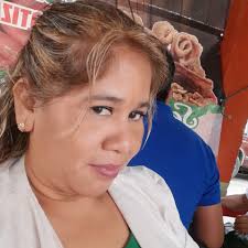 Tetera de vidrio con un infusor incorporado, ideal para preparar té o  infusiones Es una tetera de vidrio transparente con un filtro de acero  inoxidable perforado en el centro para las hojas