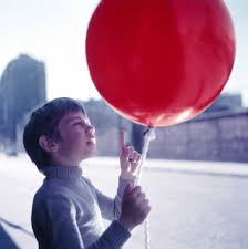 49 Best Short Films That Every Filmmaker Needs To Watch Best Short Films Short Film Red Balloon