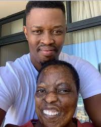 Happy anniversary to the couple