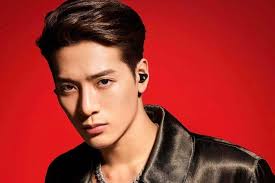 Jackson GOT7 lên tiếng thông tin cắm sừng Tống Vũ Kỳ