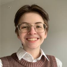 Barbara Mier's Instagram, Twitter & Facebook