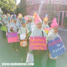Lomba mewarnai contoh poster ramadhan anak sd. Sambut Ramadhan Ratusan Siswa Di Solo Pawai Keliling Kampung Cendana News
