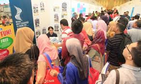 Sl1m tnb elaun diberikan : 16 000 Pengunjung Hadir Program Sl1m