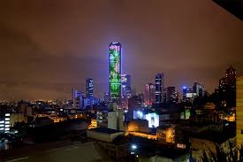 El banco colpatria nace en el 1969 como resultado de la adquisición de la mayoría accionaria del banco de la costa. Colpatria Tower In Den Anden Columbien Bogota Plusinsight