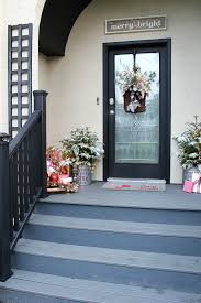 We have been busy little elves creating our vintage christmas decorating here! Vintage Front Porch Christmas Decorations Clean And Scentsible