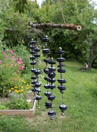 Garten Windspiel Basteln Aus Kronkorken Garten Fraulein Der Garten Blog In 2020 Wind Chimes Make Wind Chimes Diy Crafts To Do