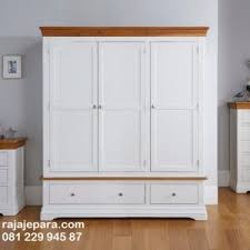 Produk lemari ini kami produksi menggunakan kayu mahoni yang berkualitas super. Harga Lemari Pakaian Minimalis Modern Rajajepara Com