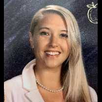 Lisa Burrows's Instagram, Twitter & Facebook